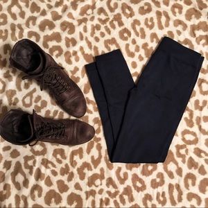 Navy blue leggings